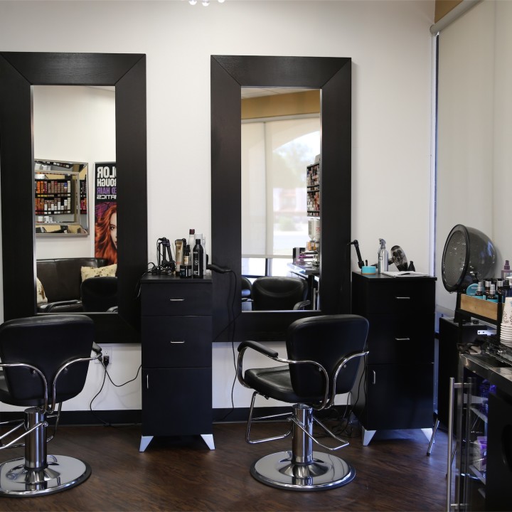 Phenix Salon Suites Jordan Landing » Photo Gallery